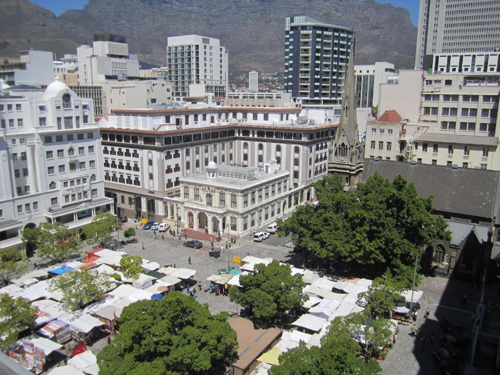 At Greenmarket Place Cape Town Exterior photo